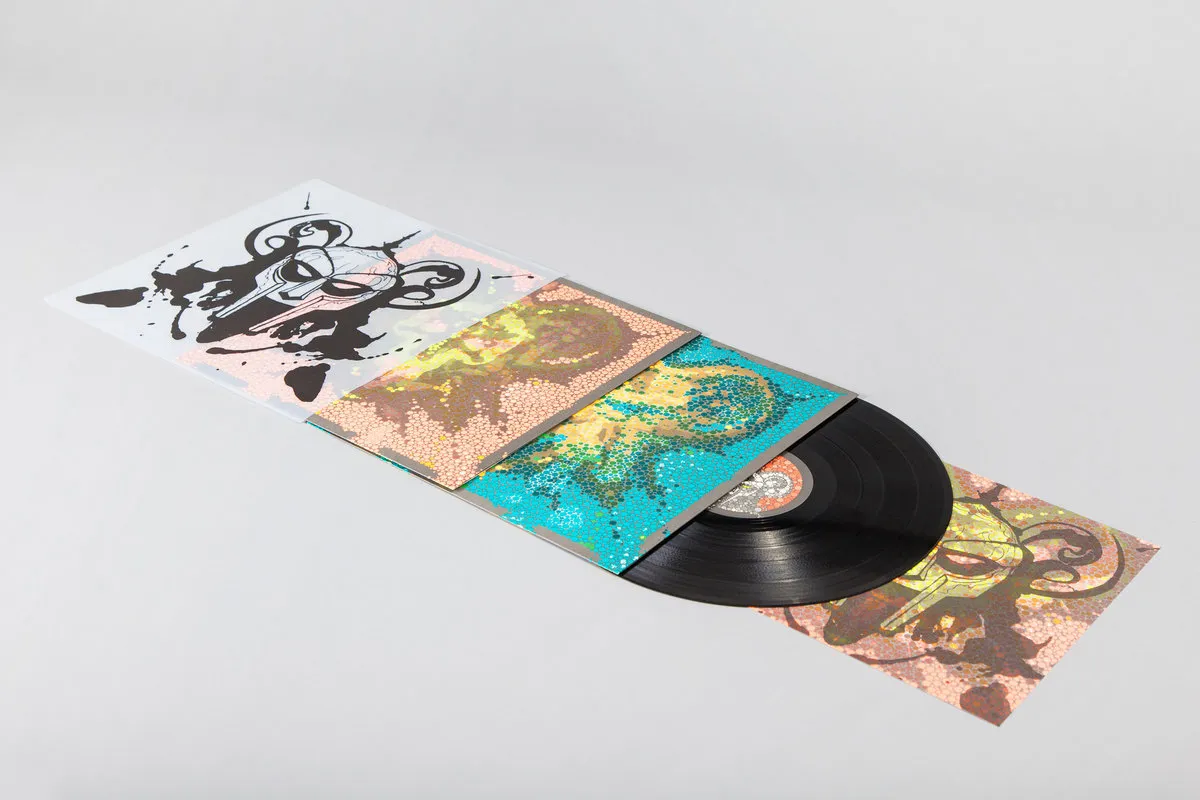 The Mouse And The Mask - Image 5